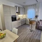 Helena Apartamento