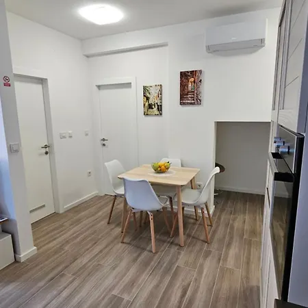 Helena Apartment Brodarica (Sibenik-Knin)