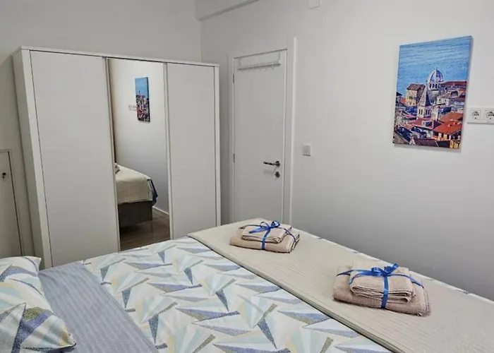 Helena Brodarica (Sibenik-Knin)