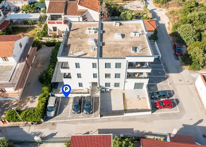 Helena Brodarica (Sibenik-Knin)